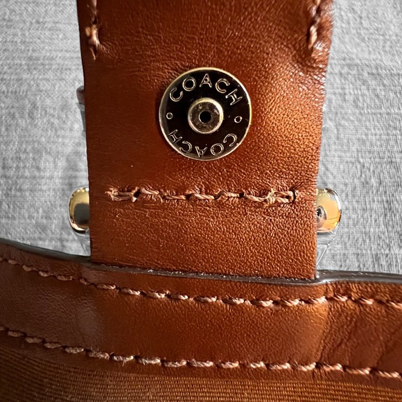 Coach Leather Slim Wristlet Clutch Bag - Picture 5 of 9